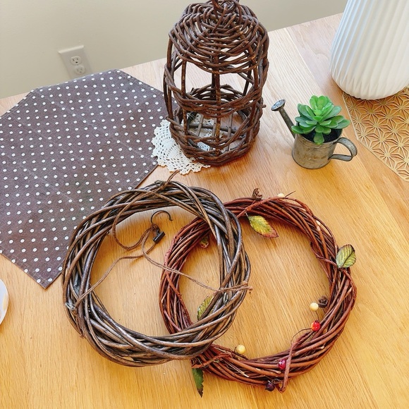 Anthropologie 3pcs grapevine wreath and woven storage basket / home decor - Picture 8 of 13